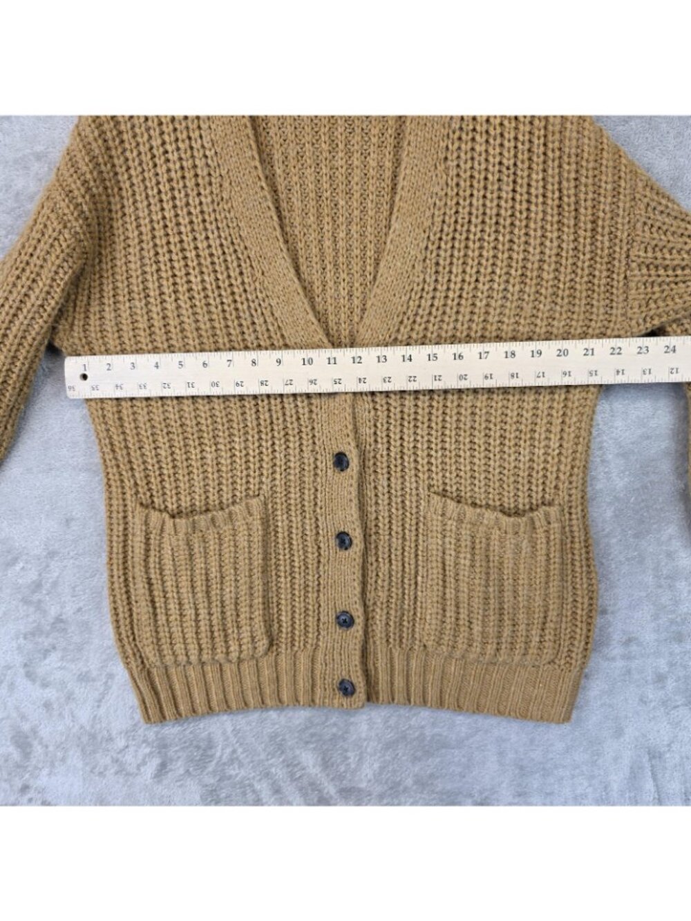 American Eagle Outfitters Cardigan Sweater Womens Medium Brown Chunky Knit - Picture 9 of 11